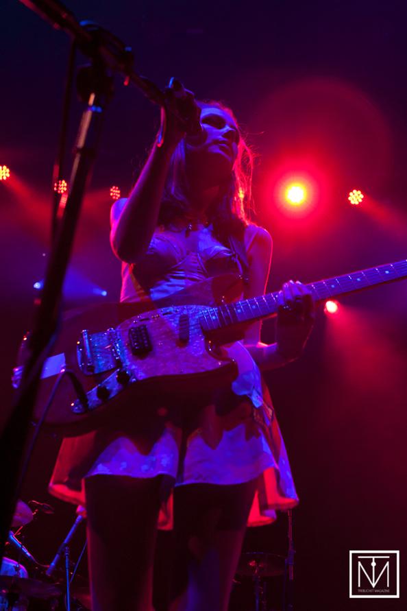 A picture of wolf alice