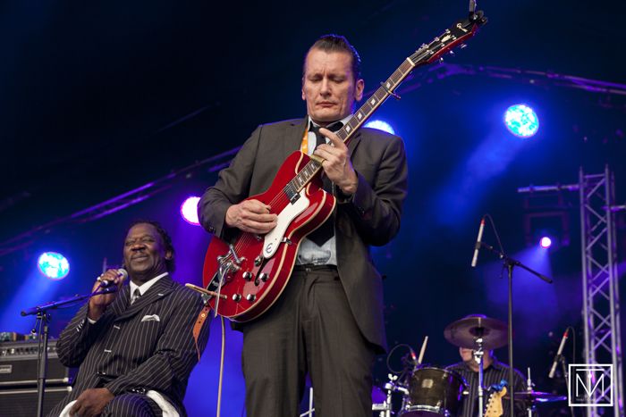A picture of the Mud Morganfield band