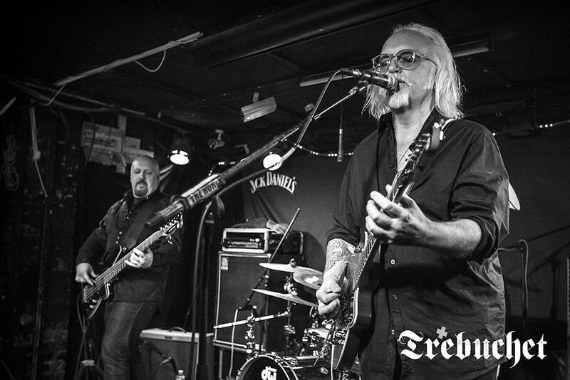 Reeves Gabrels and Lisa Ronson a