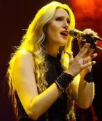 mostly autumn bury met Olivia Sparnenn